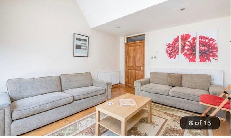 3 Bedroom House/ Isl...