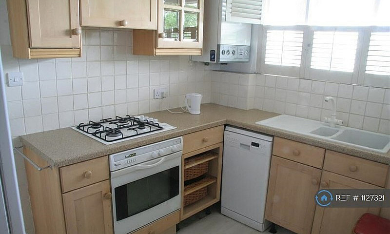 1 Bedroom Flat In Wi...