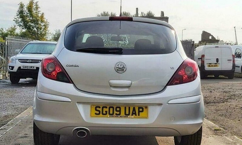 2009 Vauxhall Corsa ...