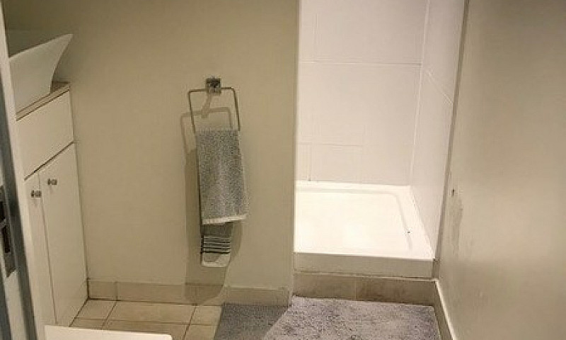 1 Bedroom In The Q B...