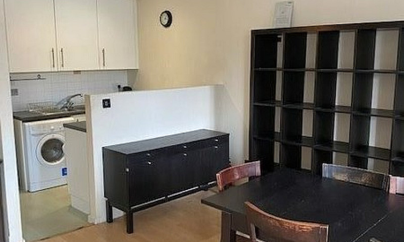 1 Bedroom Flat In Sp...