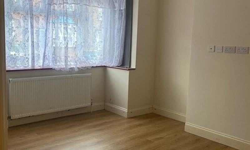One Bedroom Flat  Ha...
