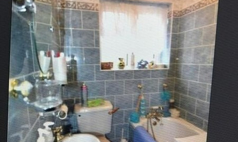 2 Bedroom House In S...