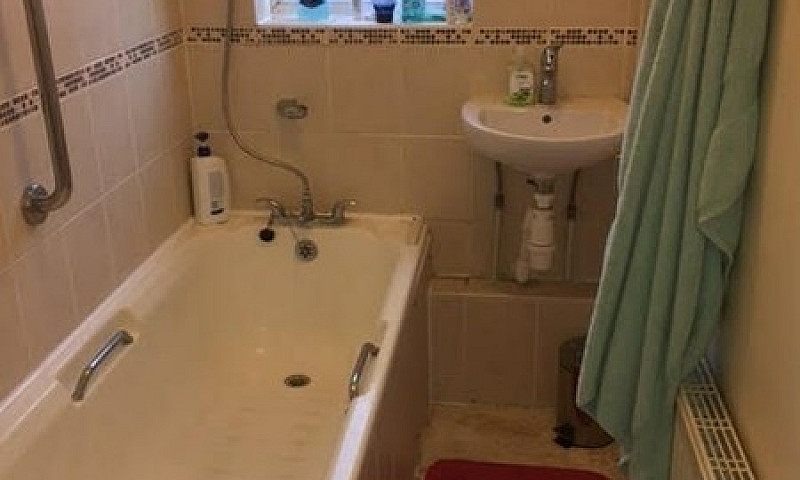 4 Bedroom House In M...