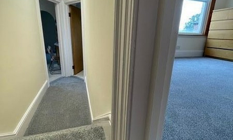 1 Bedroom Flat In St...