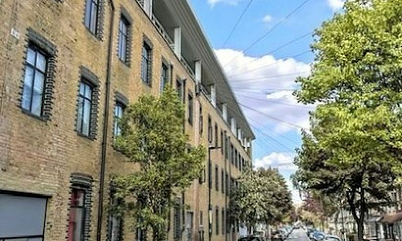 1 Bedroom Flat In Sp...