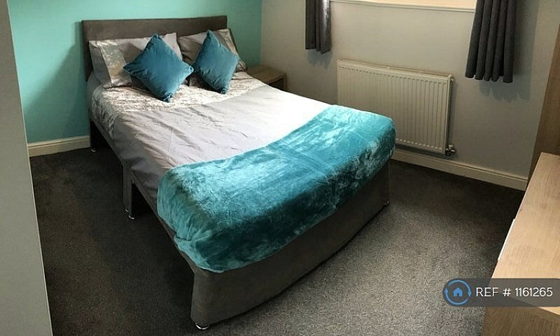 1 Bedroom In Tirring...