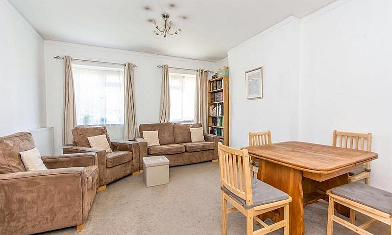 3Bc - Spacious Quiet...