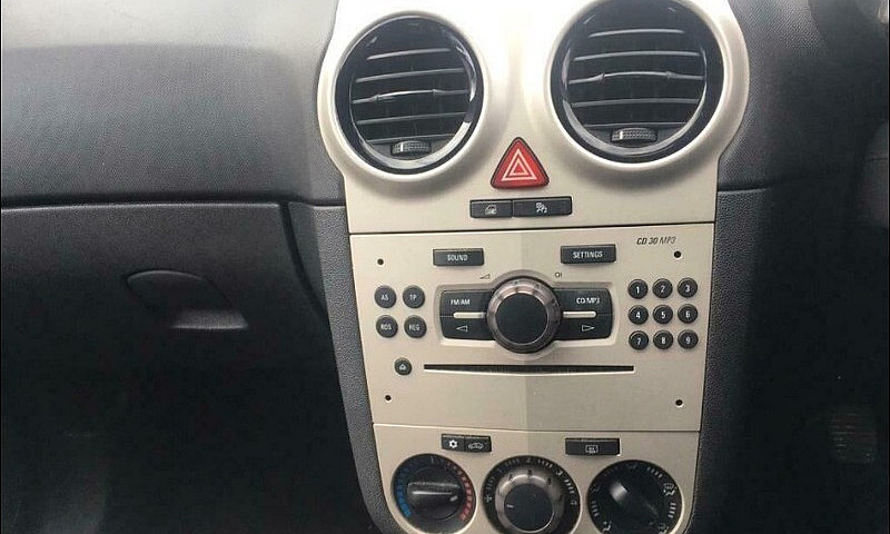 Vauxhall Corsa Breez...