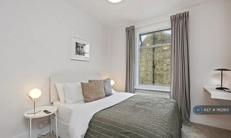 4 Bedroom House In L...