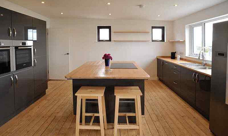 4 Bedroom House In H...