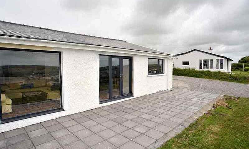4 Bedroom House In H...