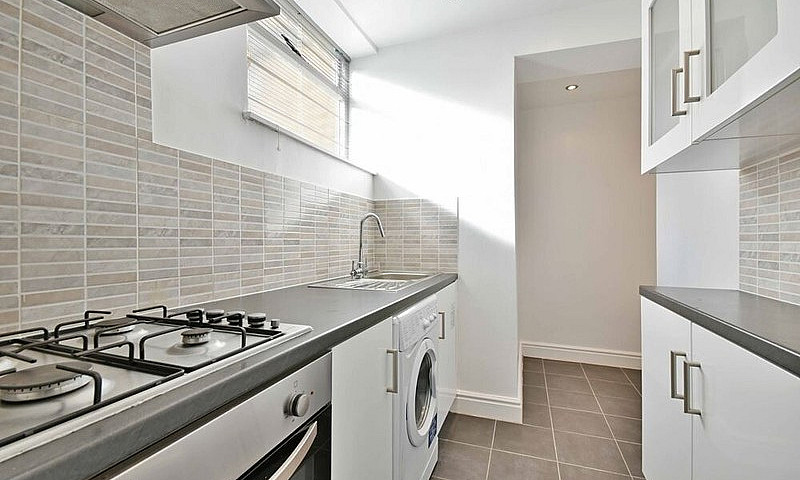 Luxury One Bed Flat ...
