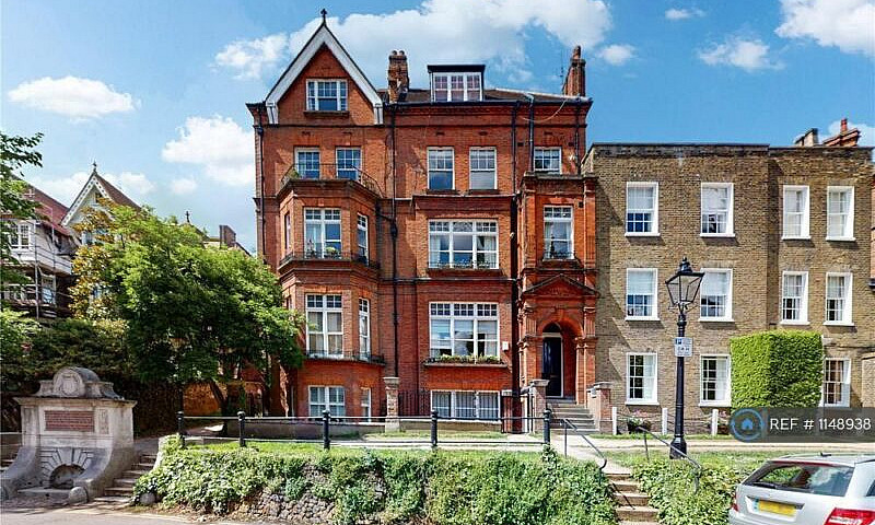 2 Bedroom House In W...