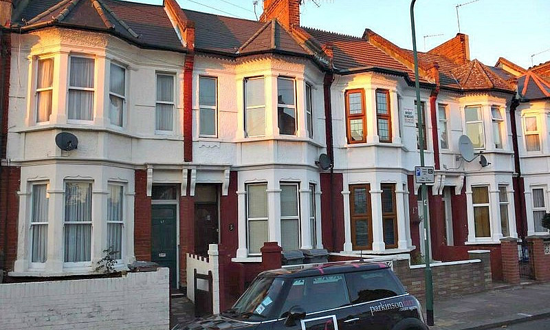 Stunning Four Bedroo...