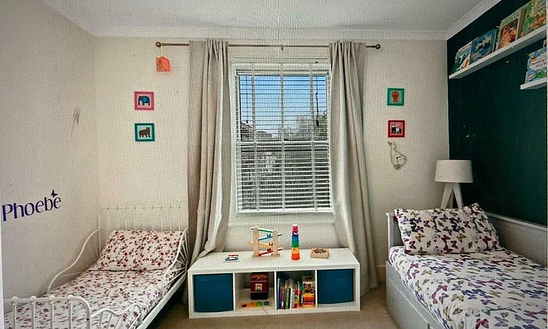 2 Bed Flat Furzedown...