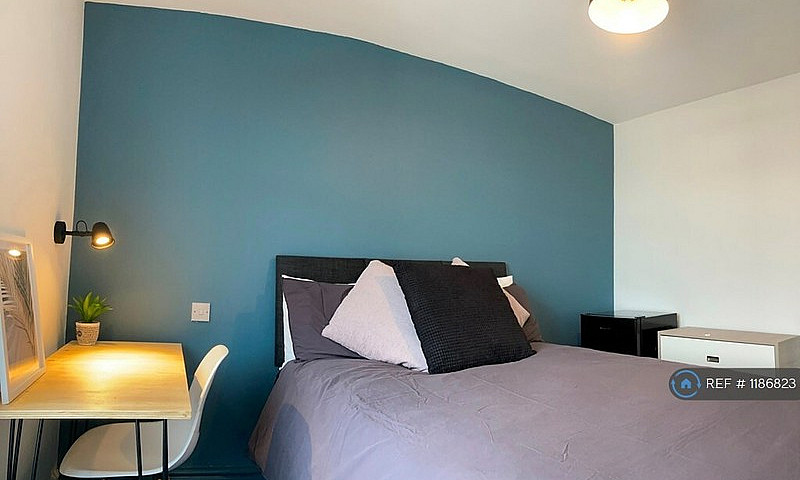 1 Bedroom In Waterlo...