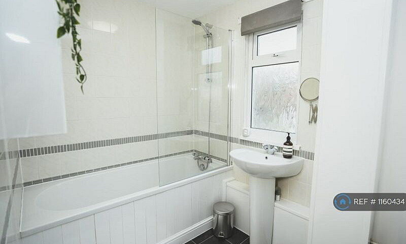 1 Bedroom In Chilter...