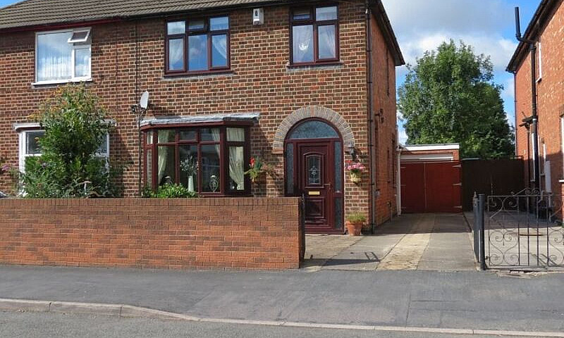 3 Bedroom Semi-Detac...