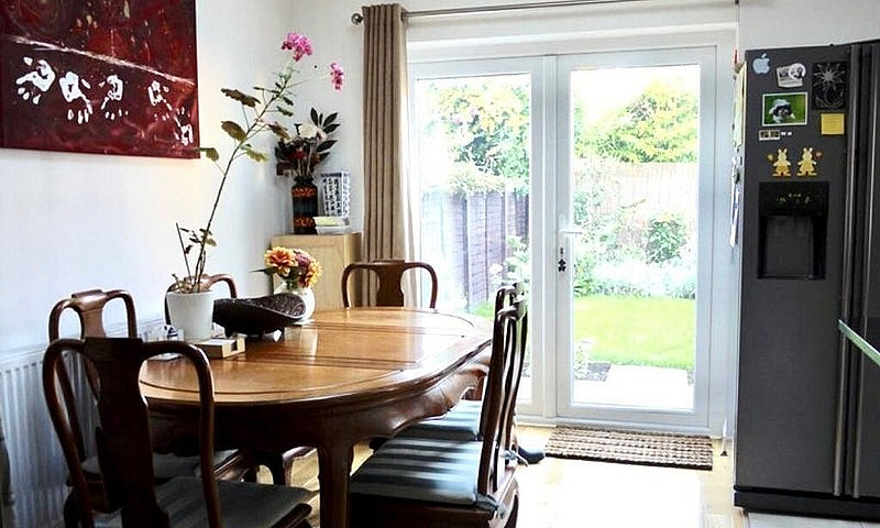 3 Floors House 5 Bed...