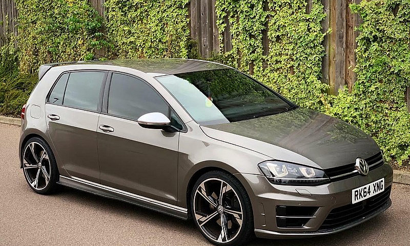 2015 64 Volkswagen G...