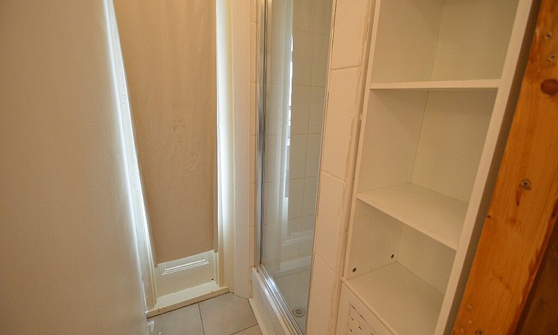 1 Bedroom Flat Clapt...