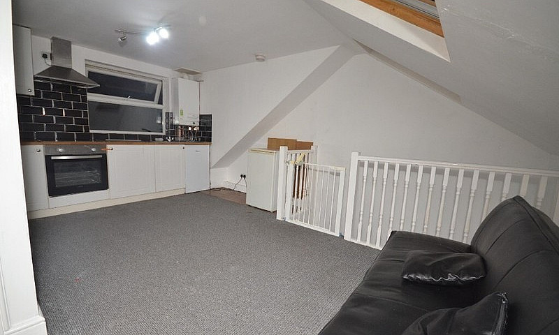 Cheap One Bedroom Fl...