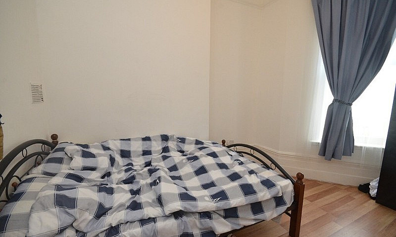 Cheap One-Bedroom Ap...