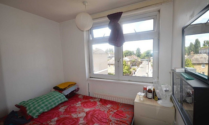 3 Double Bedroom Mai...
