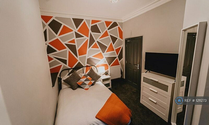 1 Bedroom In Mount C...