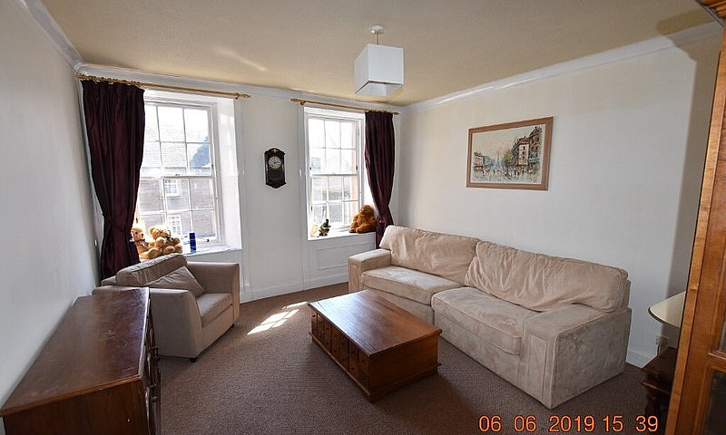 93 2/2 South Street,...