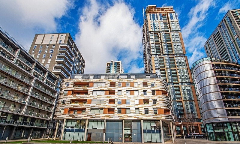 2 Bed 2 Bath, 4Th Fl...