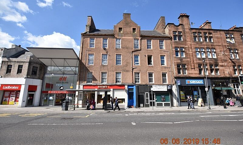 93 2/2 South Street,...