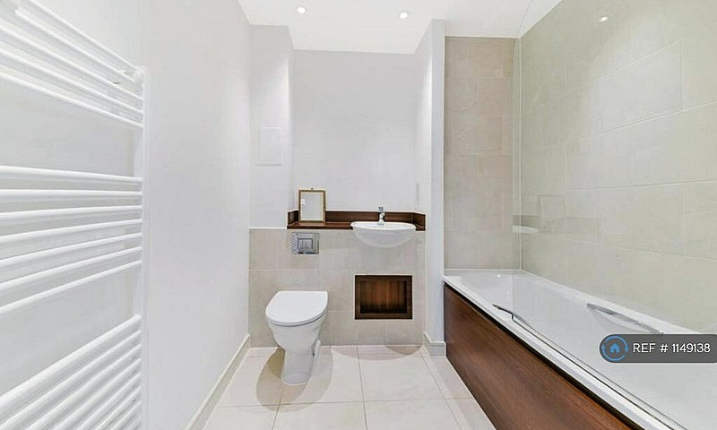 1 Bedroom Flat In Wh...
