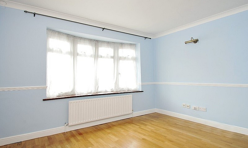 2 Bed End Of Terrace...