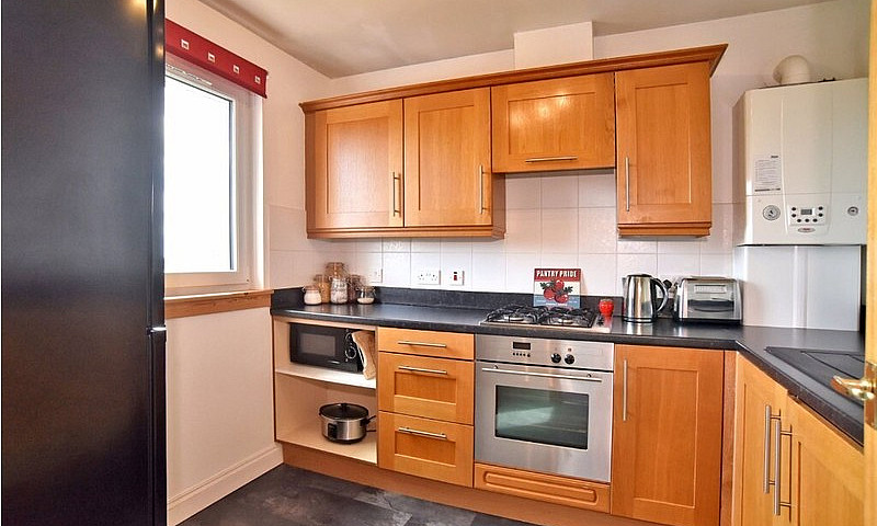 Self Contained 2 Bed...