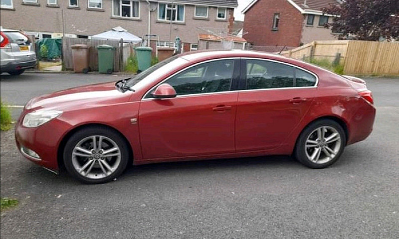 Vauxhall Insignia...