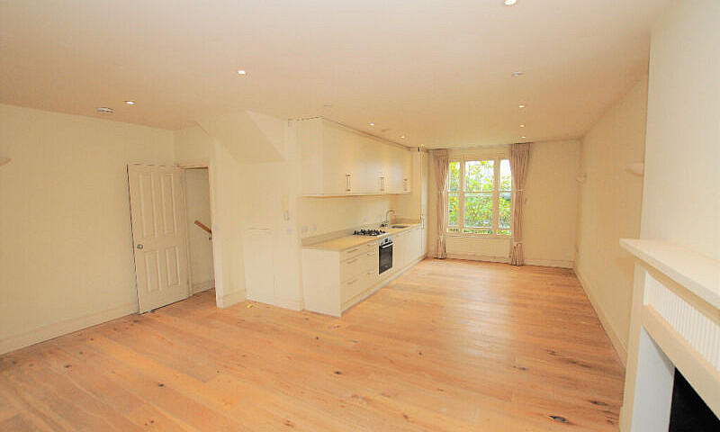 Stunning 3 Bed Duple...