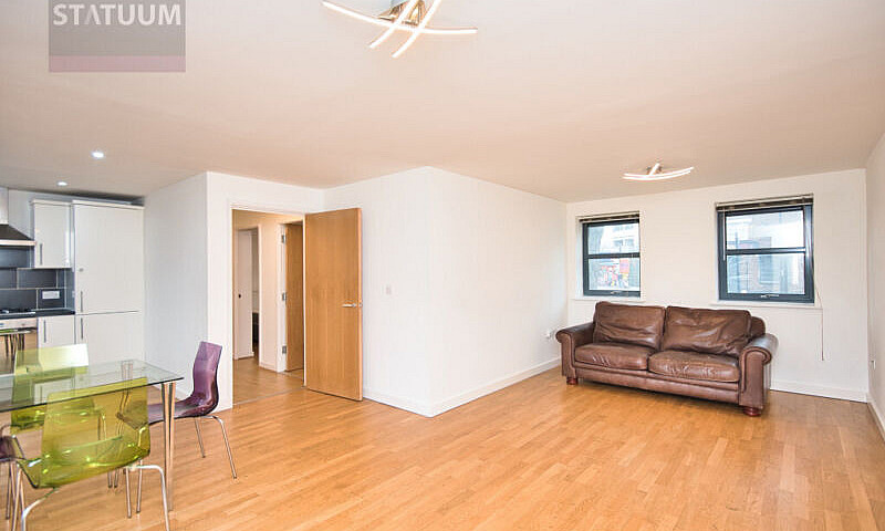 Stunning 2 Bed, 1 Ba...