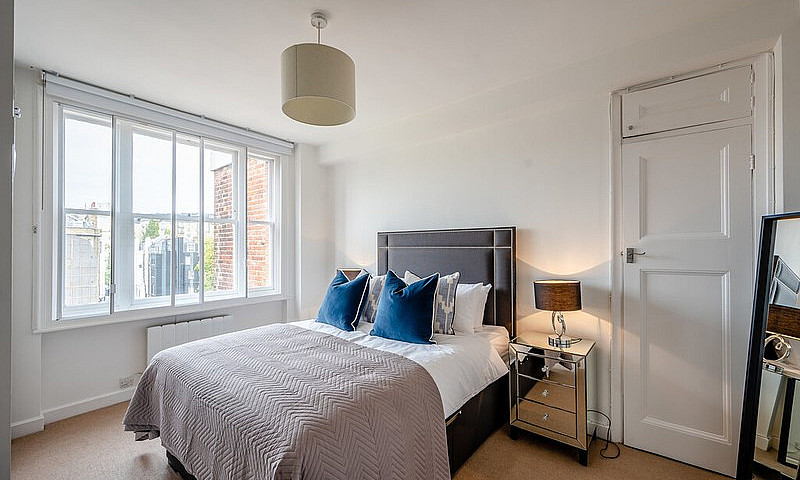 1 Bedroom Flat In Hi...