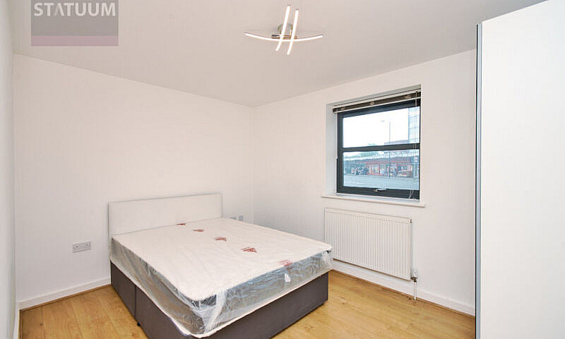 Stunning 2 Bed, 1 Ba...