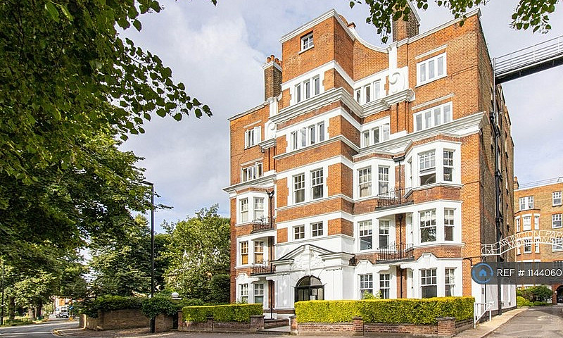 1 Bedroom Flat In Ar...
