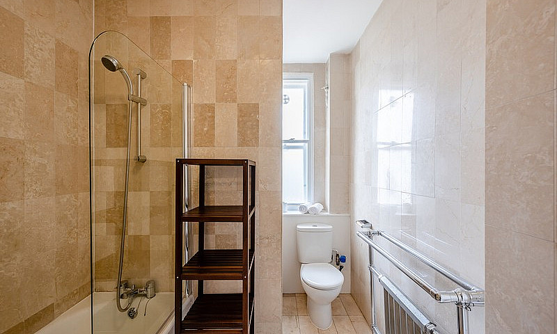 1 Bedroom Flat In Hi...