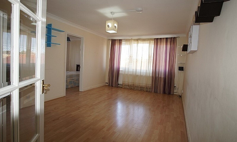Beautiful 3 Bedroom ...