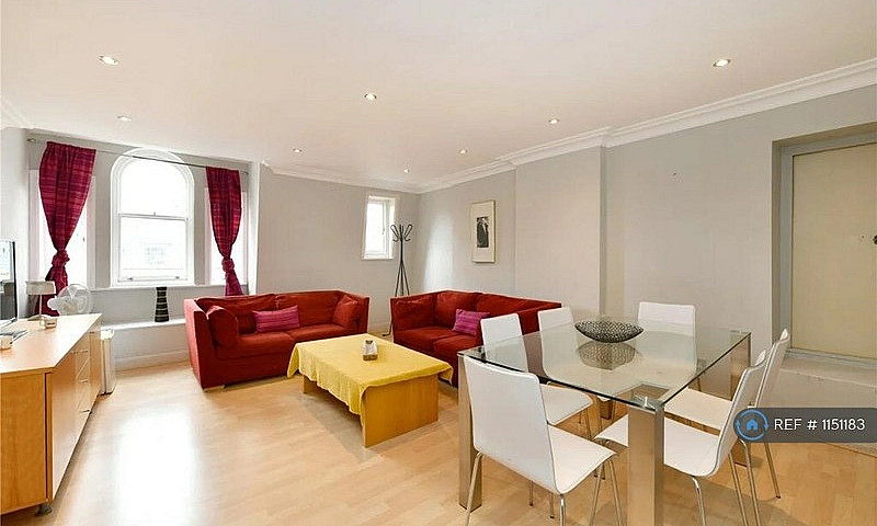 2 Bedroom Flat In No...