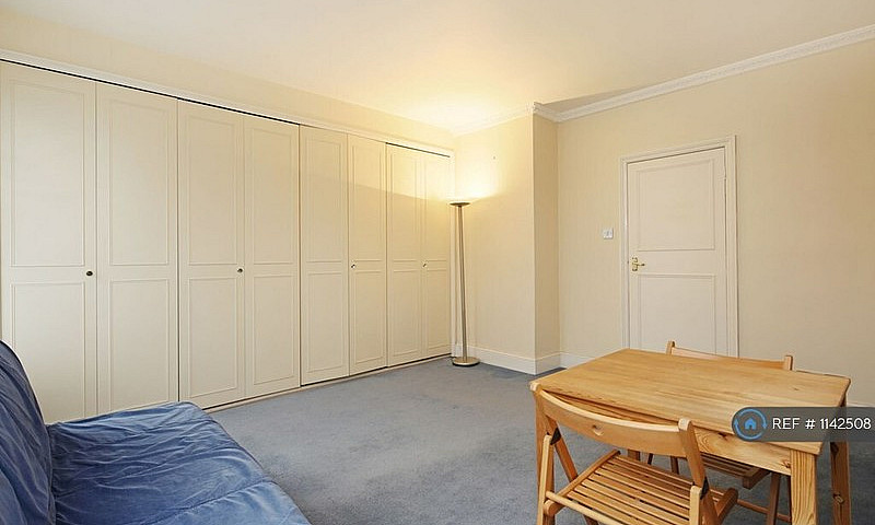 Studio Flat In Westm...