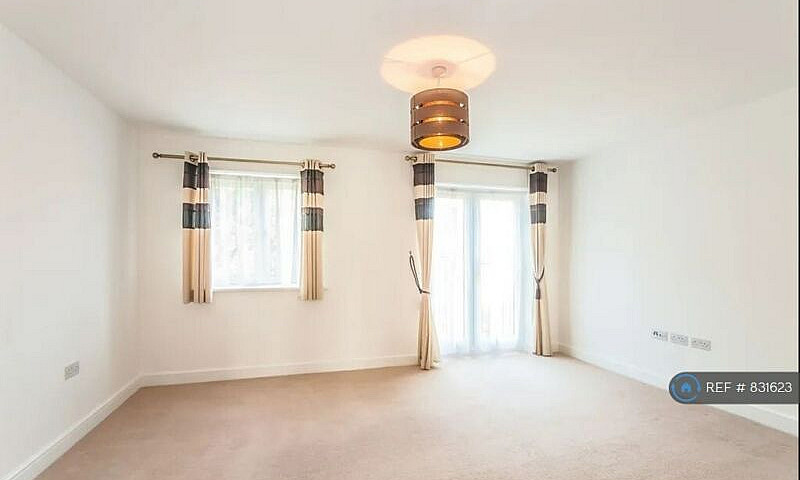 4 Bedroom House In W...