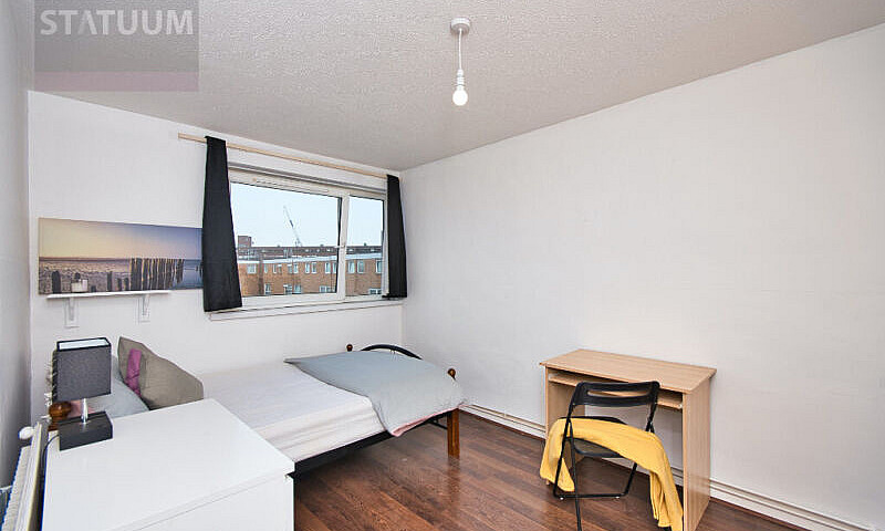 Newly Refurbished 4 ...