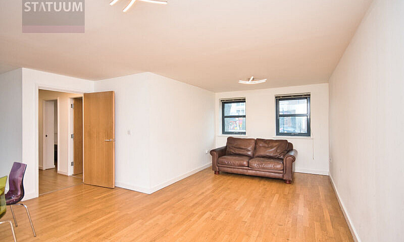 Stunning 2 Bed, 1 Ba...