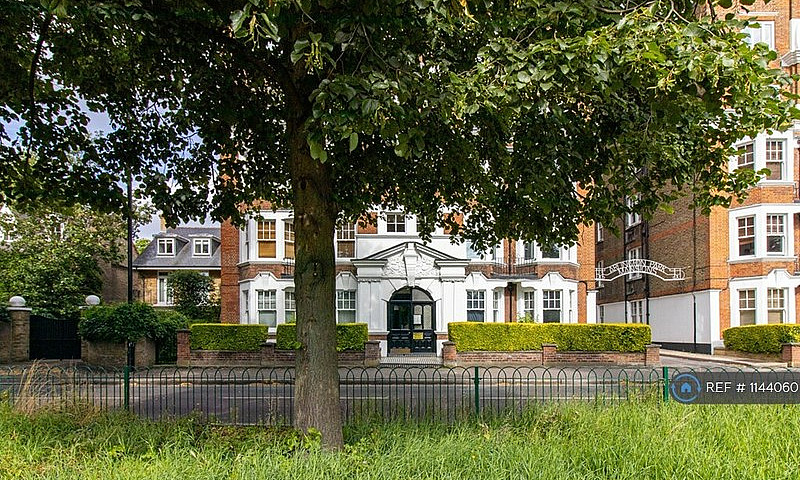 1 Bedroom Flat In Ar...